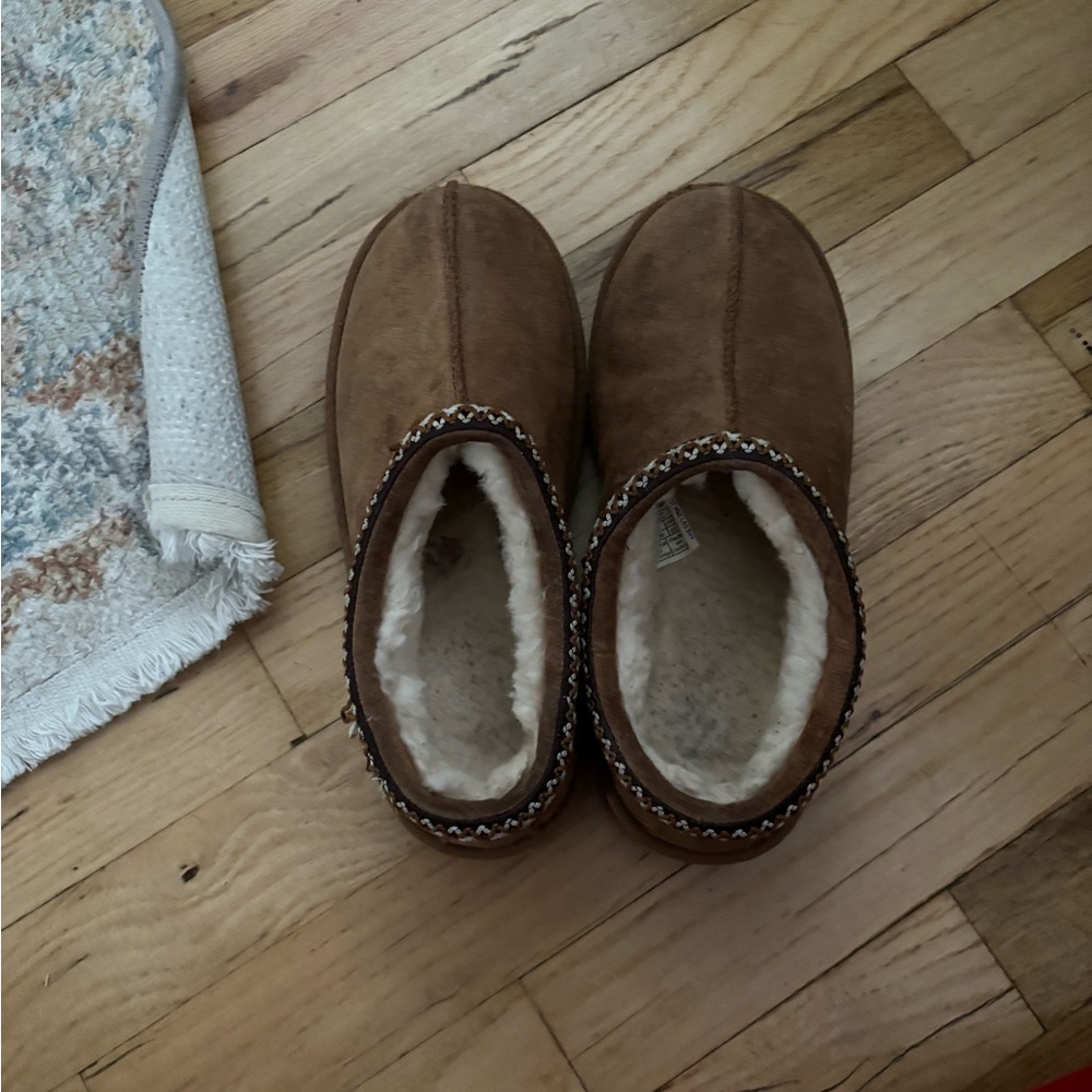 UGG TASMAN SLIPPERS